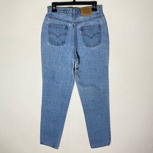 Vintage Levi’s White Tag Orange Writing 596 Light Wash High Rise Straight Leg 28